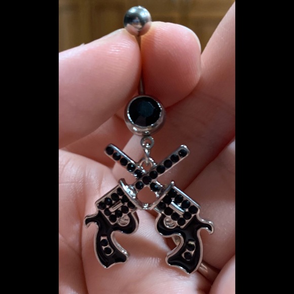 Jewelry - Pistol belly button ring